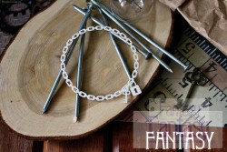 Чипборд Fantasy "Рамка с замком", размер 7,5 см